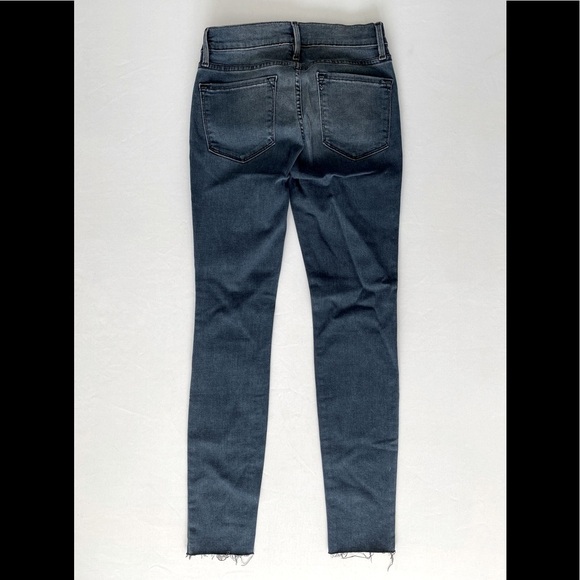 NWT Frame Denim Le Skinny de Jeanne Frayed Hem - Picture 3 of 10